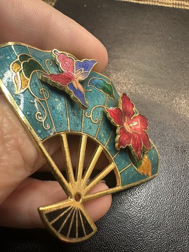Vintage Goldtoned Cloisonne Style Enamel Painted Fan with Red Flowers Brooch Pin