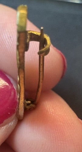 Antique Alaska Souvenir Travel Pin Gold Tone C-Clasp