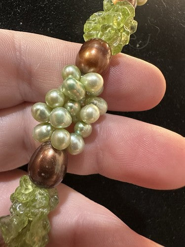 Fresh Water Pearl Necklace Peridot 925 Clasp Cluster Green Brown 60g