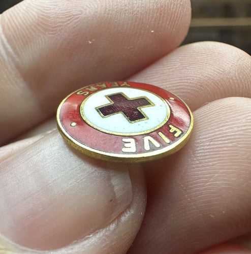 Vintage American Red Cross 5 Year Service Volunteer Lapel Pin Tie Pin 1964-1982