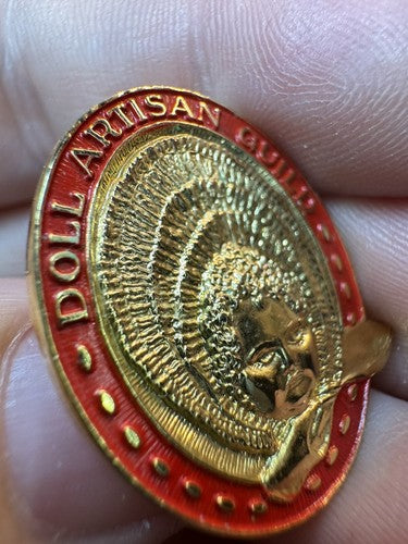 Vintage Doll Artisan Guild - Lapel Pin