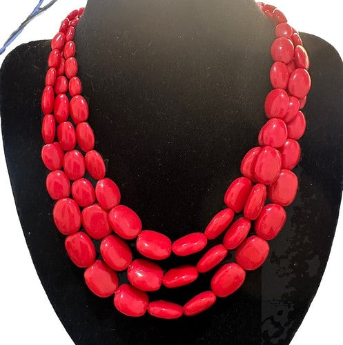 VINTAGE~TRIPLE~3 STRAND~ CHERRY RED GRADUATING BEAD NECKLACE~19”