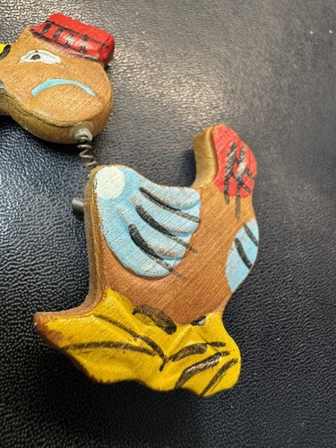 Vintage Pelican Hand Carved Painted Wood Pin Brooch Articulated