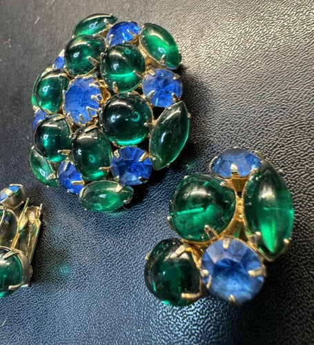 Vintage Brooch Clip On Earrings Set Gold Tone Blue Green Rhinestone
