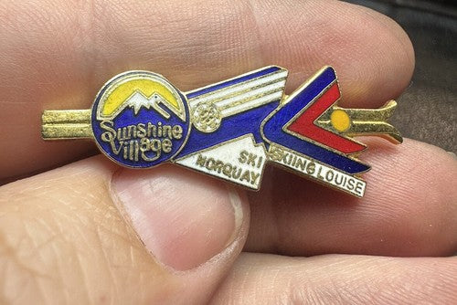 Ski SUNSHINE VILLAGE Ski Norquay Skiing Louise Banff Alberta Canada Pin