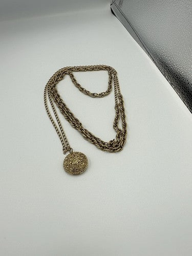 1928 Layered Domed Pendant Necklace With Locket