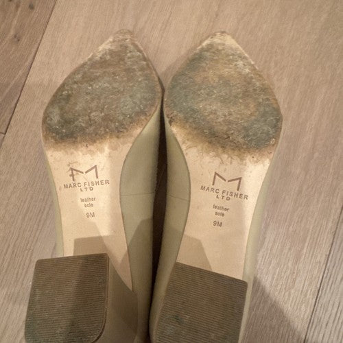 Marc Fisher LTD ZALA BLOCK HEEL POINTY TOE PUMP Light Natural Leather Size 9