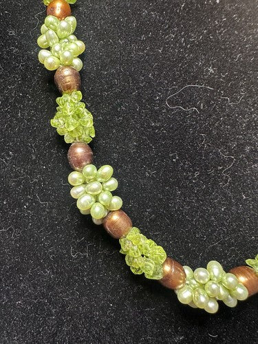 Fresh Water Pearl Necklace Peridot 925 Clasp Cluster Green Brown 60g