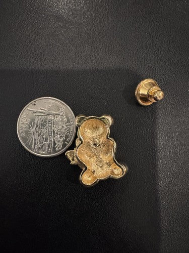 Vintage AVON Christmas Teddy Bear Rhinestone Wreath Gold Tone Lapel Tac Pin