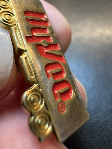 Hy-Vee Grocery Stores 18-Wheeler Truck Lapel Pin