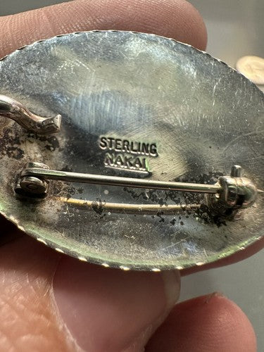 NATIVE AMERICAN NAVAJO GILO & GRACE NAKAI STERLING SILVER MOTHER OF PEARL BROOCH
