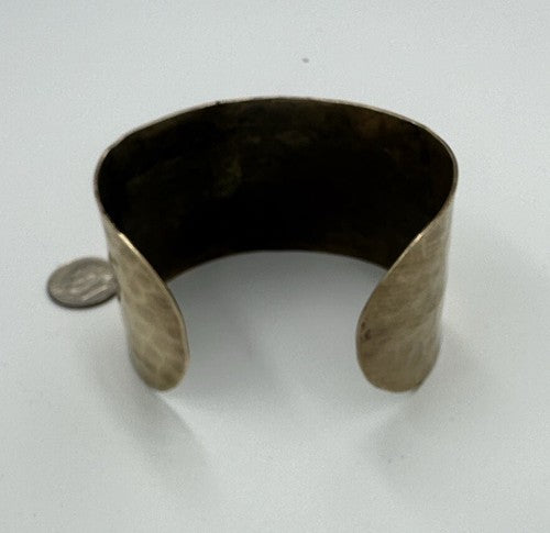 Vintage 1.5” 80s Hammered Brass Disco Dance Hippie Chic 70s Cuff Bracelet