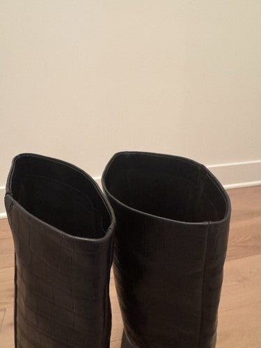 TOTEME The Wide Shaft $1130 Black Croco 50mm Boots Authentic