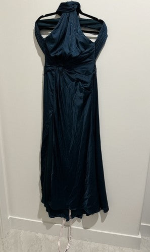 Ieena for Mac Duggal Side Ruched Satin Halter Neck Gown Dress - Size 6