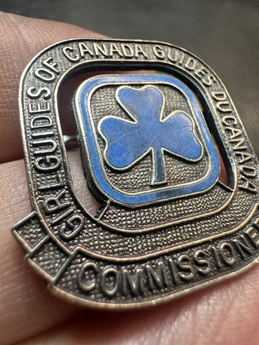 Girl Guides Of Canada Pin - Du - GGC - Vintage RARE
