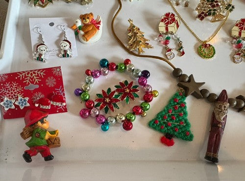 Lot Vintage To Now Christmas Pins Brooch Earrings Lot Some Signed 53pcs.