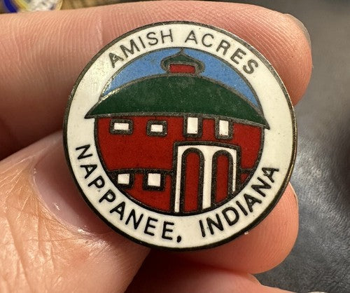 Amish Acres Nappanee, Indiana Travel Souvenir Lapel Pin