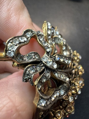 Stunning VTG Oscar De La Renta Rhinestone Large Flower & Bow Brooch