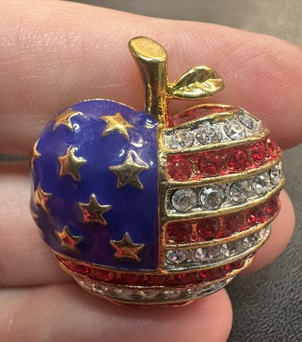 American Flag Apple Brooch Pin Gold Tone Rhinestones Red White & Blue Enamel