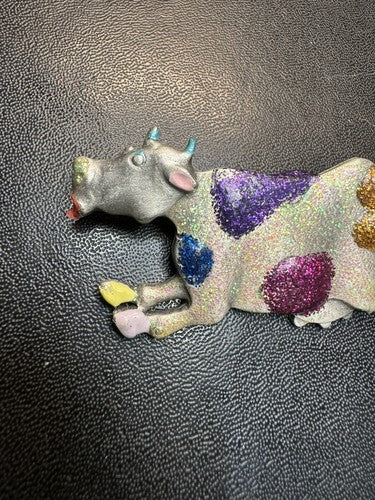 JJ '88 Jonette Dairy Cow Sparkles Pewter Pin Brooch Vtg RARE Sparkly 1988