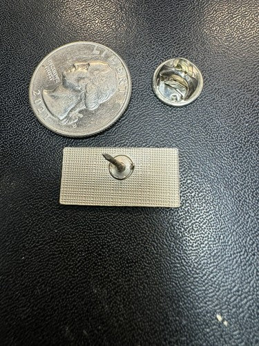 WESTIN HOTEL RESORT SILVER ENAMEL LAPEL PIN