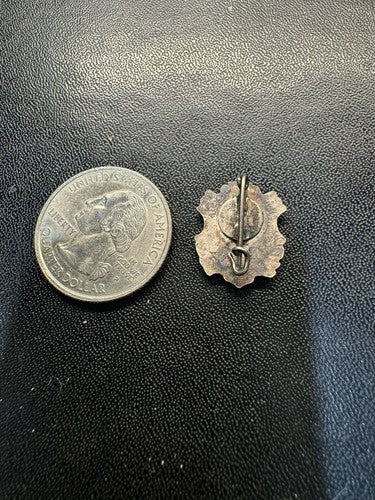 Antique Trier Porto Nigra Pin ITALY Souvenir Travel Lapel