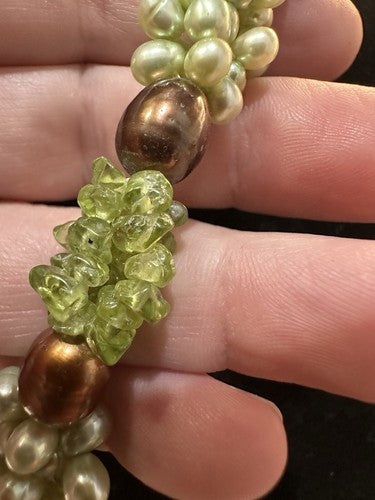 Fresh Water Pearl Necklace Peridot 925 Clasp Cluster Green Brown 60g
