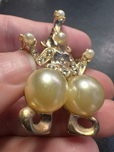 Vintage Thai Siamese Temple Dancer Brooch Pin Pearl Rhinestone Gold Tone