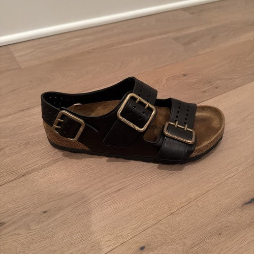 Birkenstock Milano Bold Black Leather Regular Width
