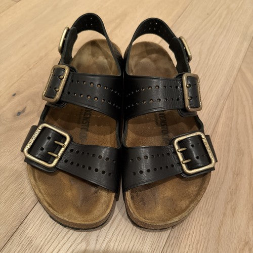 Birkenstock Milano Bold Black Leather Regular Width
