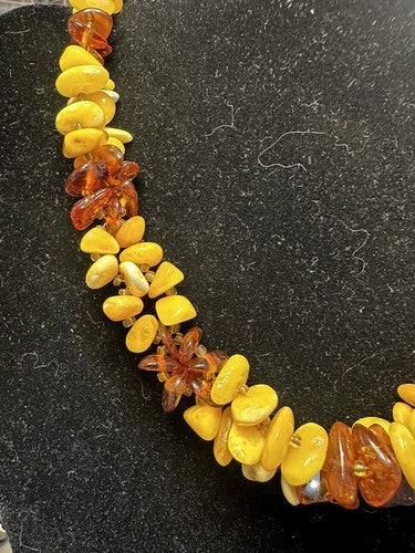 Vintage Baltic Honey Egg Yolk Amber Bead Necklace with Inclusions 19 Inches 36g