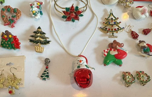 Lot Vintage To Now Christmas Pins Brooch Earrings Lot Some Signed 49pcs.