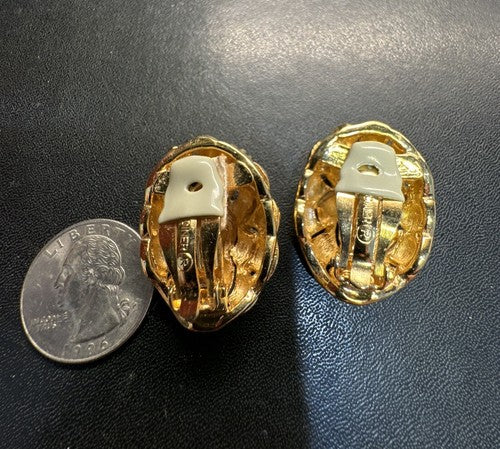 Vintage Ciner Huge Shiny Gold Plated Run Way Statement Clip On Earrings