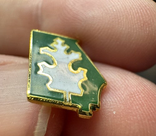Vintage GEORGIA The Nature Conservancy Pin Green Leaf Enamel Gold Tone