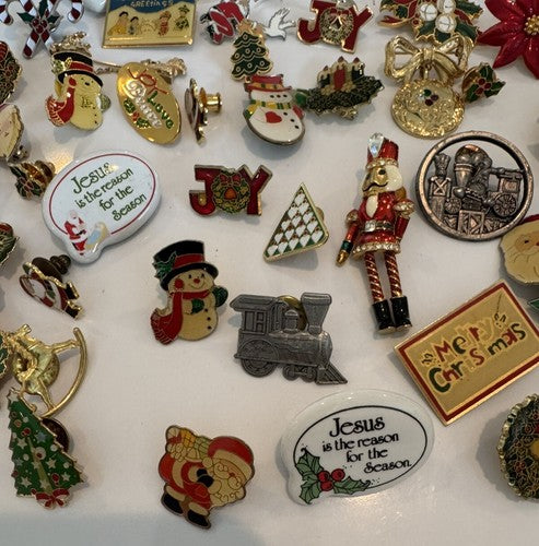 Christmas Lapel Flat Brooch Pin Lot Vintage to Modern 65 pcs