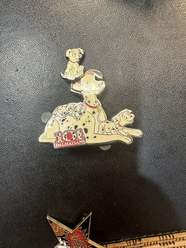 101 Dalmatians - Family (Pongo and Puppies) Slider Disney Pin