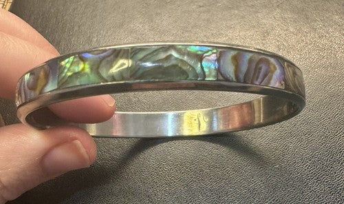 Vintage Bangle 8” Bracelet Silver Tone Abalone Shell 3/8” Wise