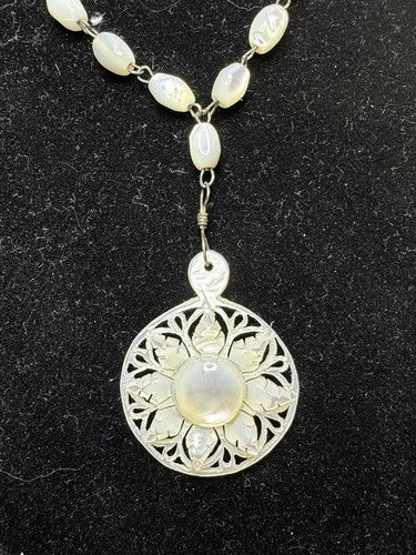 Vintage Carved Mother of Pearl Star Necklace Bethlehem 19” 2.5” Drop