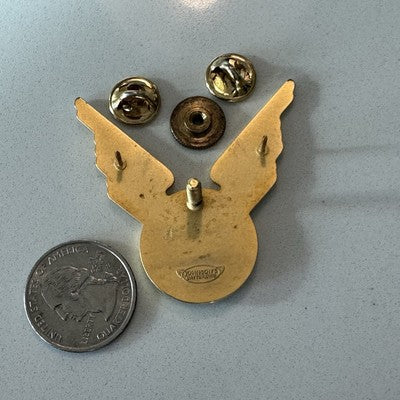 Vintage ALASKA AIRLINES Pilot Cap Badge Pin Wings