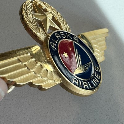 Vintage ALASKA AIRLINES Pilot Wings CAPTAIN Uniform Pin
