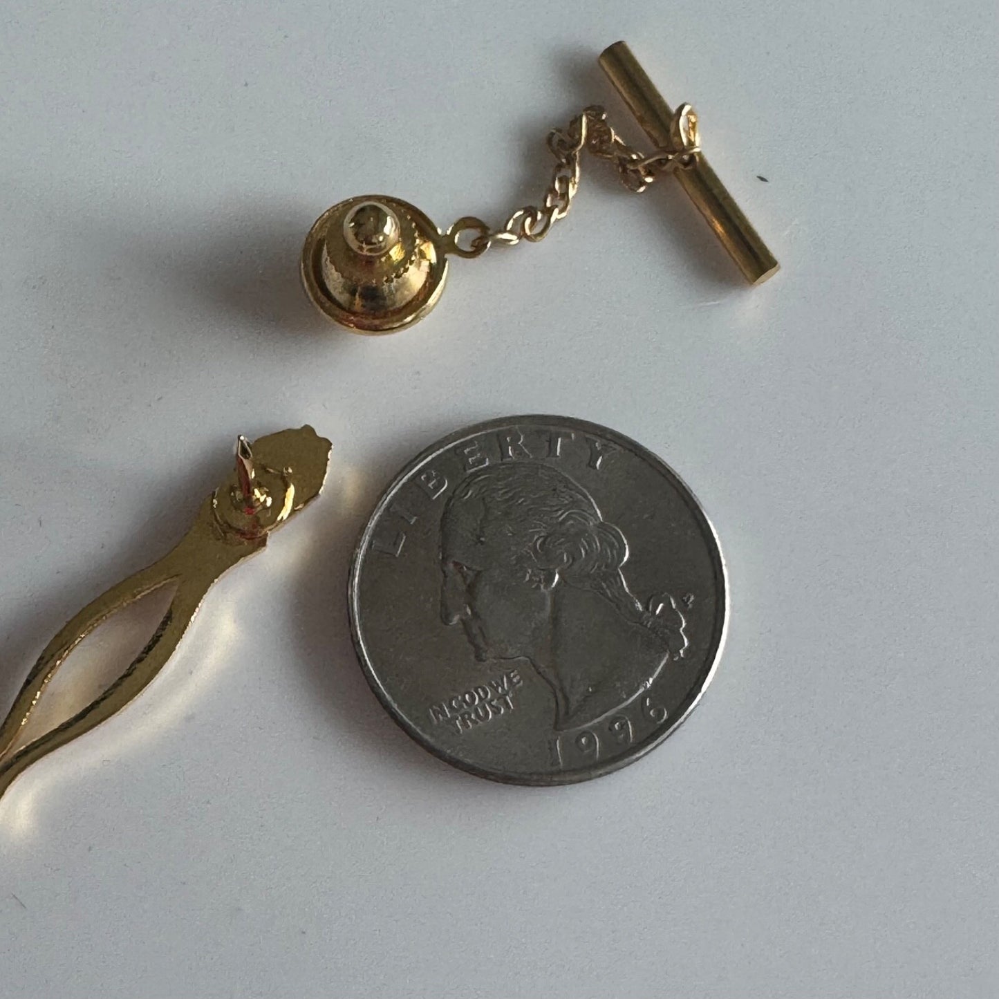 Vintage Local 18 IBEW Gold Tone Lapel Pin Union Los Angeles California
