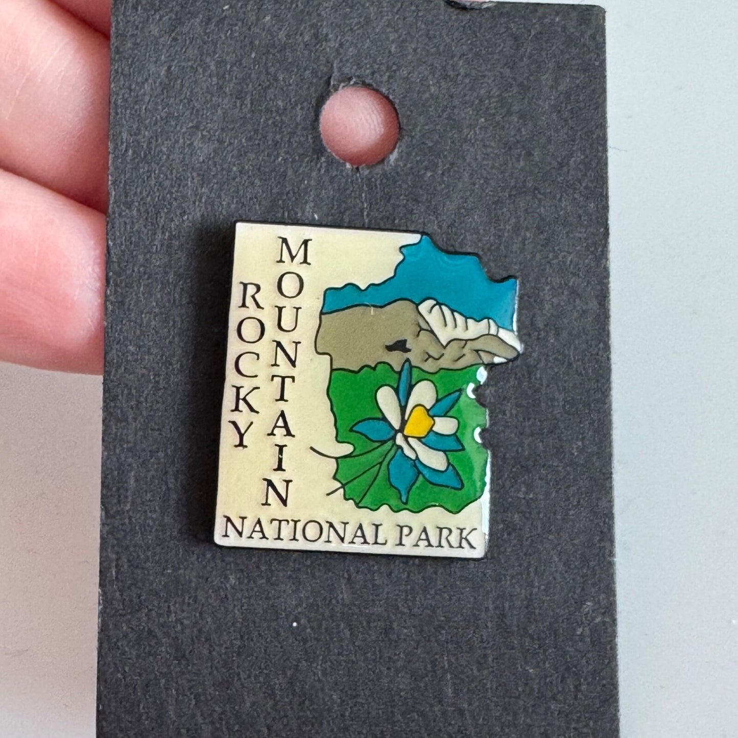 Rocky Mountain National Park Lapel Pin – Colorado, USA
