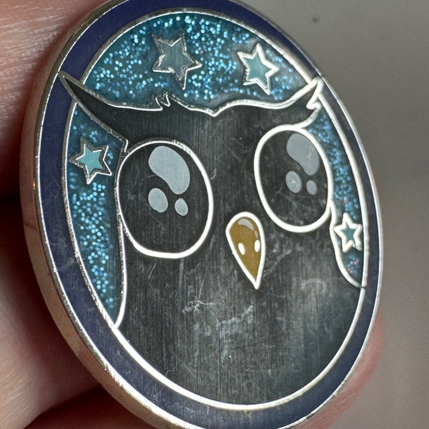 Exploding Kittens Official Pin Owl Glitter
