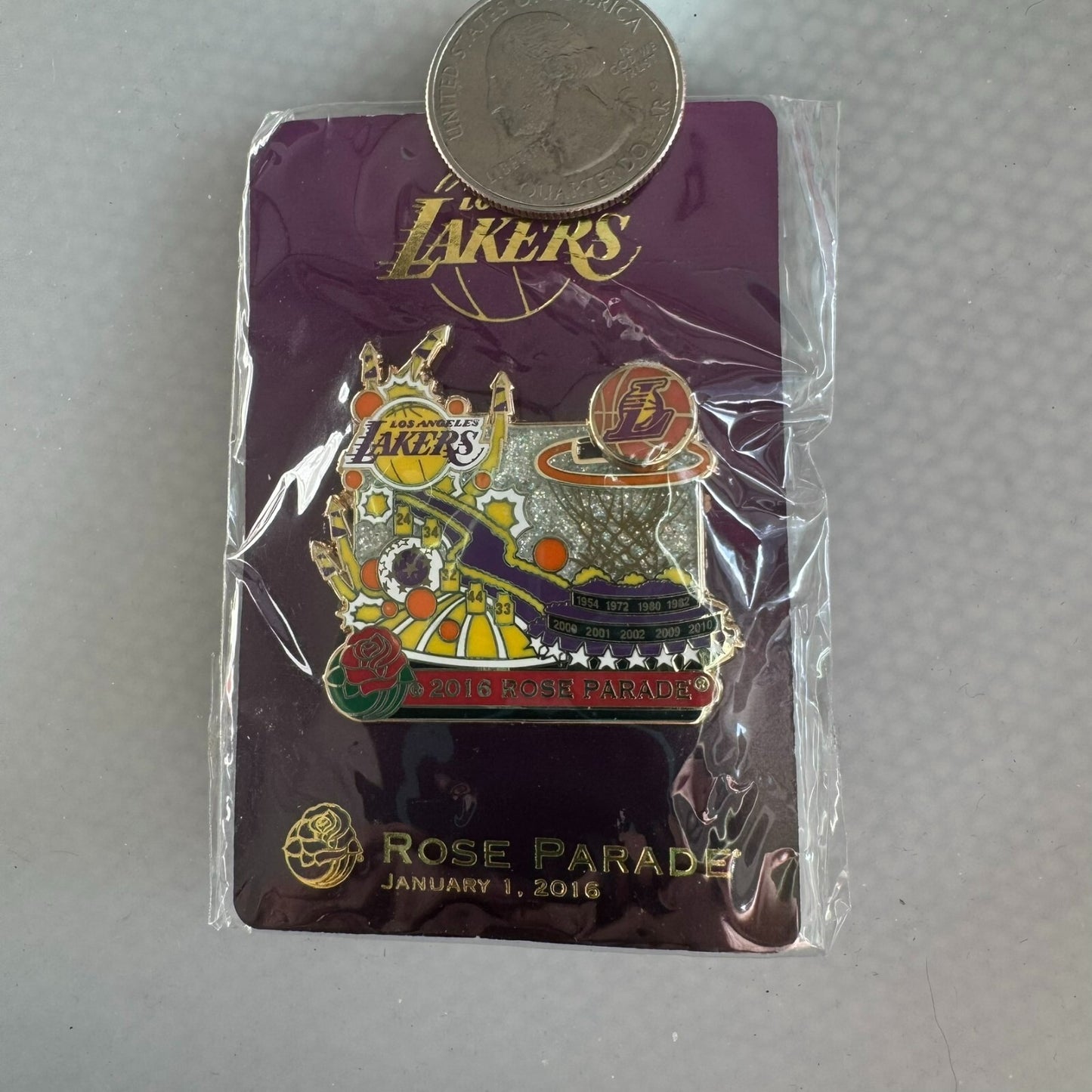 2016 Los Angeles Lakers Rose Parade Float Articulated Enamel Lapel Pin NIP NBA