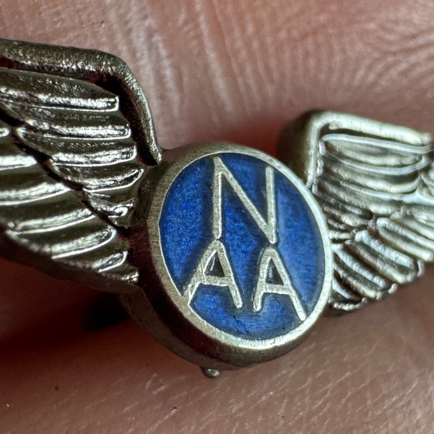 Vintage National Aeronautic Association Wings Lapel Pin NAA