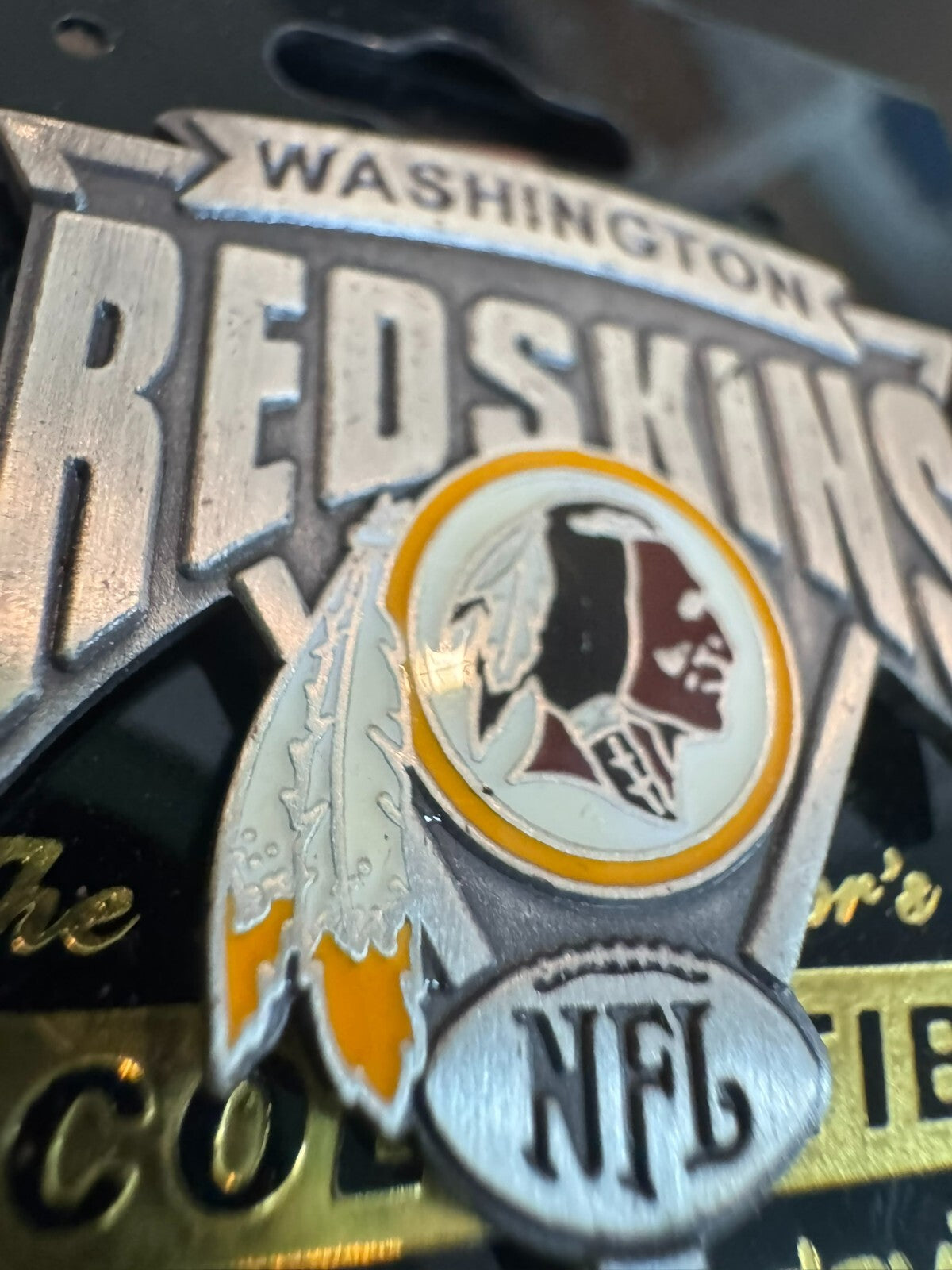 Washington Redskins Commanders 2000 Logo Lapel Pin