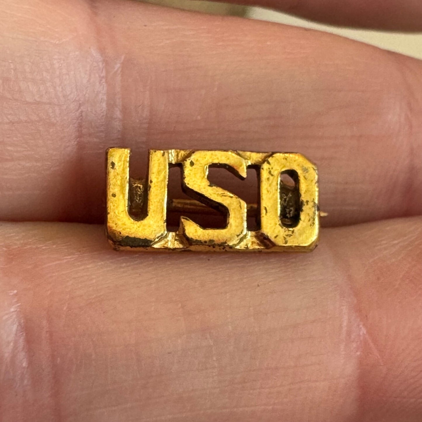 Vintage Gold Tone USO Lapel Pin C-Clasp