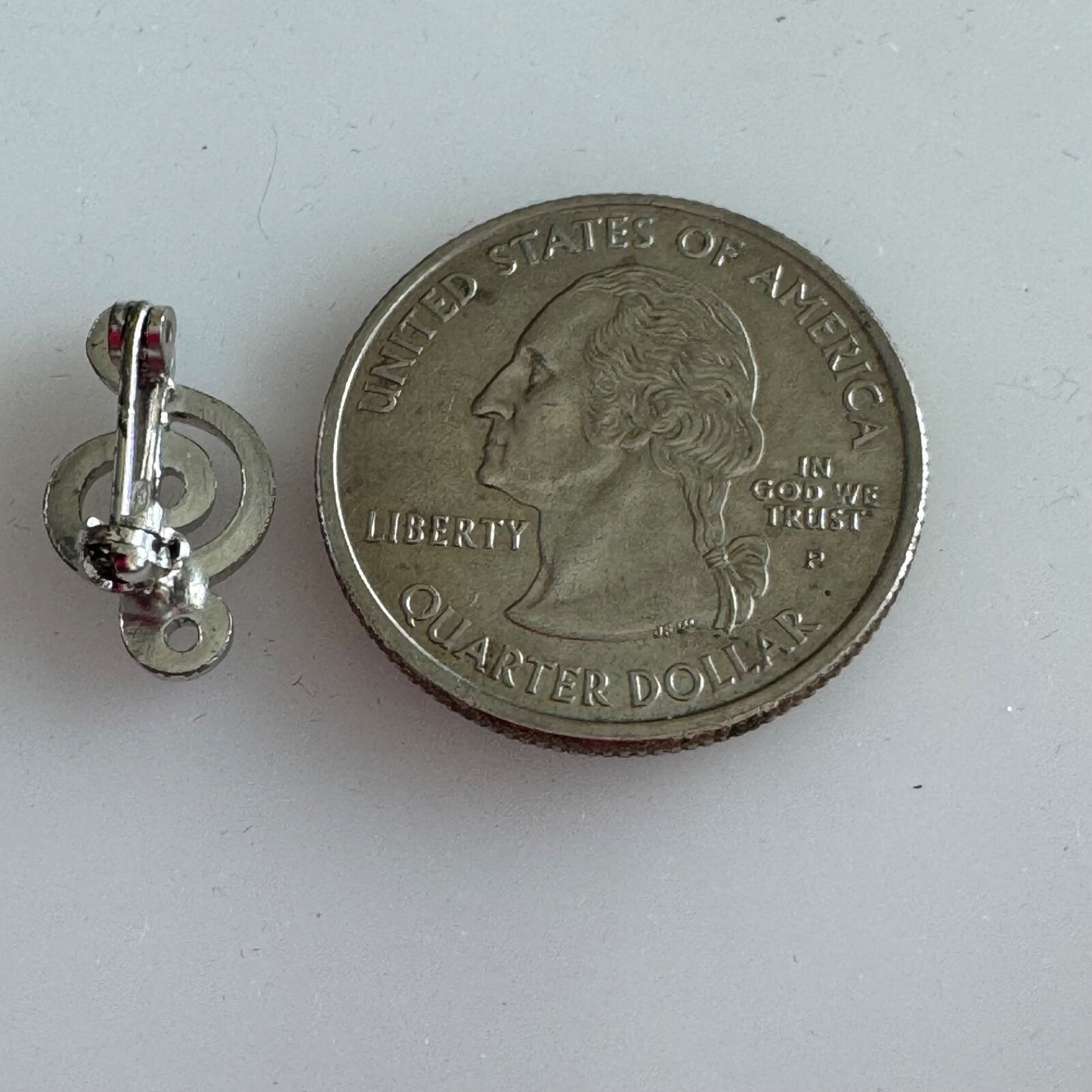 Vintage Silver Tone Tiny Treble Clef Music Lapel Pin Brooch