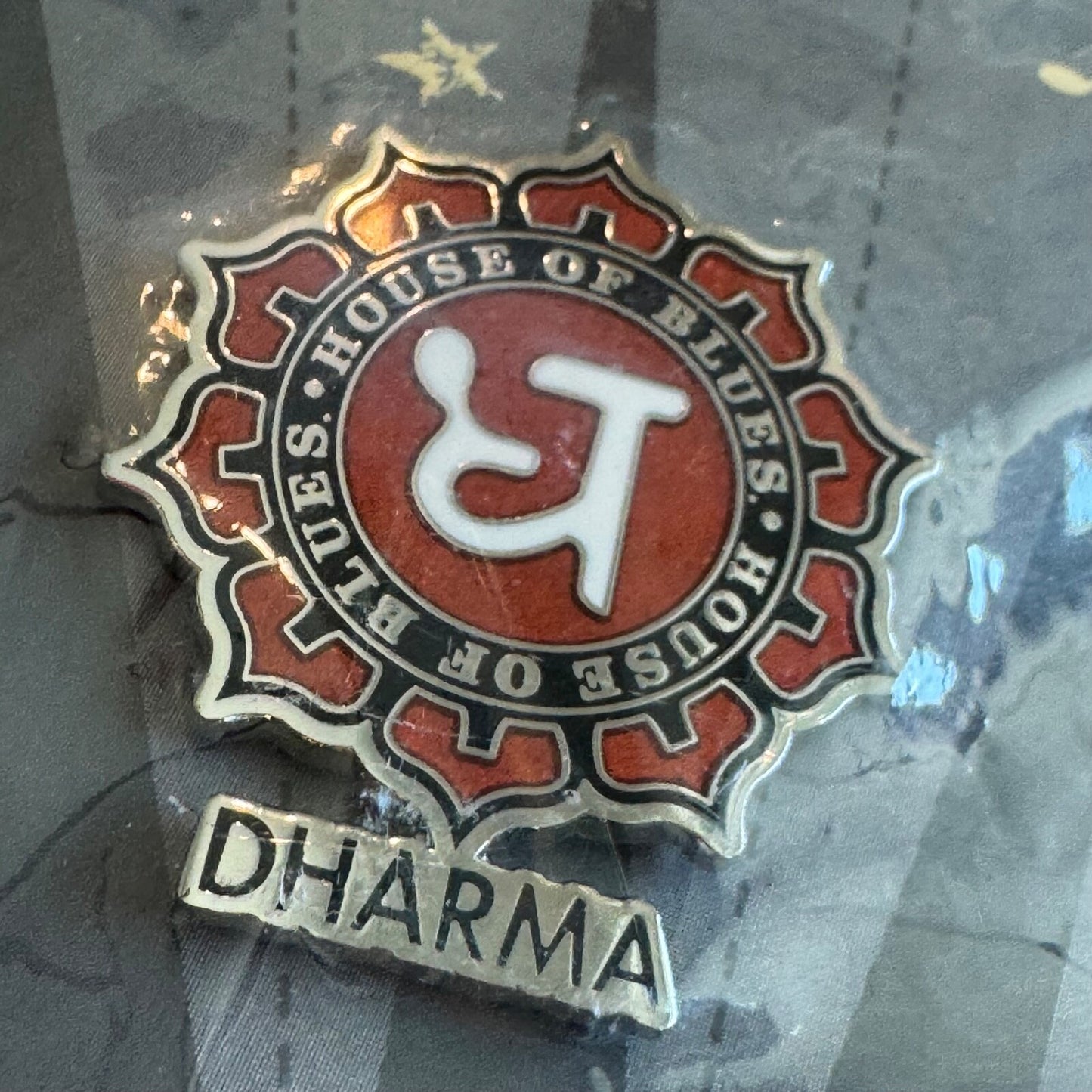 House of Blues Dharma Lapel Pin New on Card