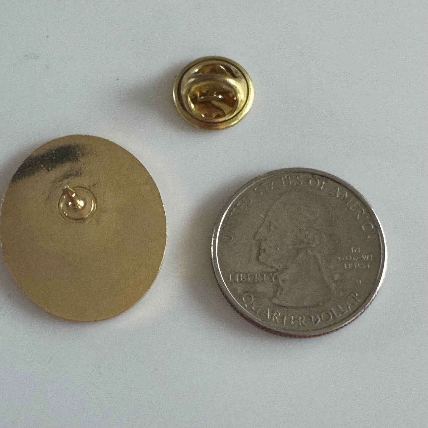 Leon Medical Centers Cuba Coat of Arms 100th Anniversary Pin